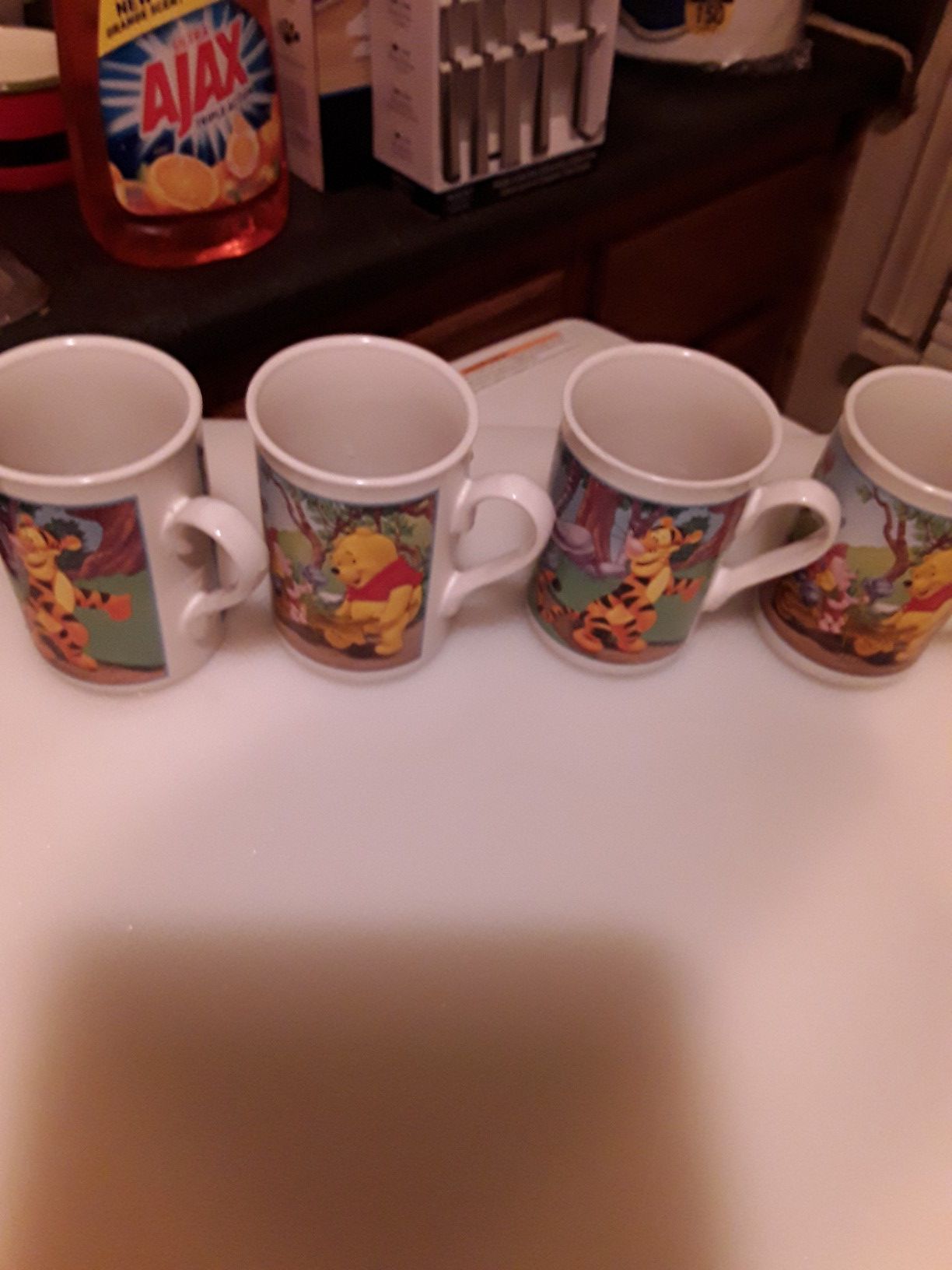 Disney pooh and tigger collection glass cups 1970s era