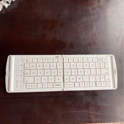 Foldable Bluetooth Keyboard