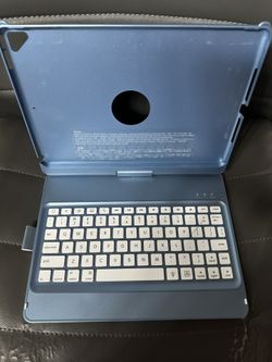 Bluetooth Keyboard Swivel Case For iPad 10.2