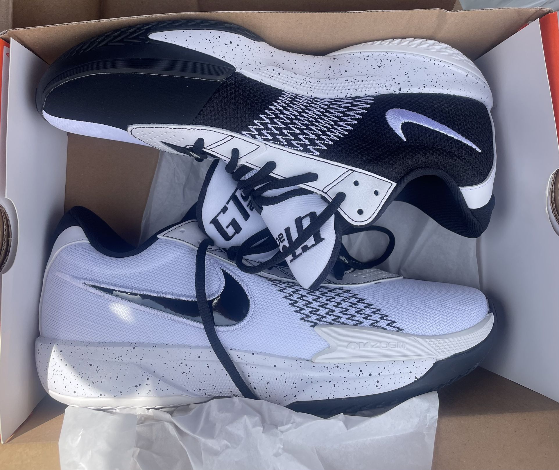 Nike G.T. Cut Academy Basketball Shoes