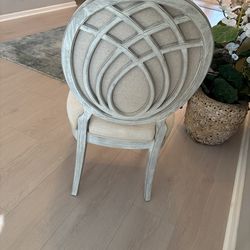 4 dining room chairs