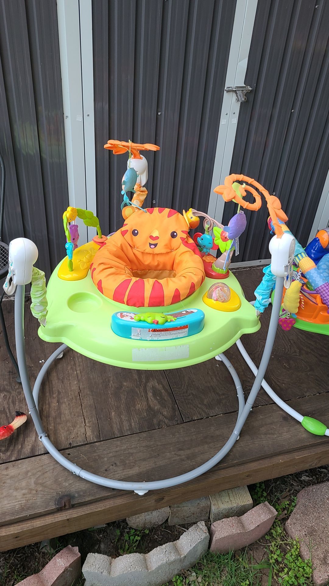 Jumper and playhouse for babies
