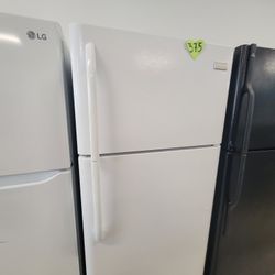 Top Freezer Refrigerator Used In Good Condition With 90days Warranty G 
