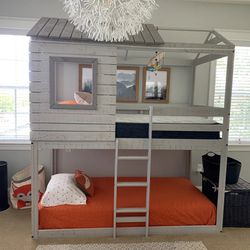 twin over twin bunk bed treehouse