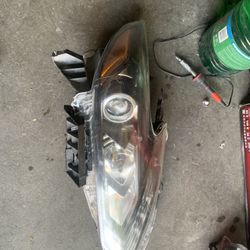 2016-2018 Nissan Altima Passenger Headlight