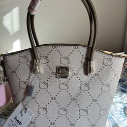 Purses All Types Snoop Purses From 45 To 70 Bucks 