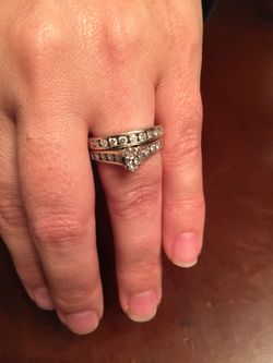1carat tw diamond ring and wedding band!