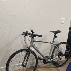 Specialized Sirrus Bike 