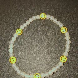 Happiness bracelet