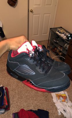 Jordan 5 Low Fire Red sz. 9.5