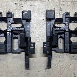 Headlight Mounting Bracket Set Left And Right For 03-06 Chevy Silverado