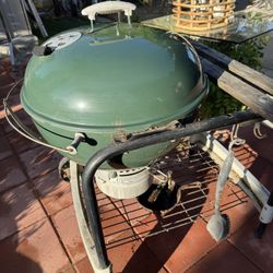 B B Q stove