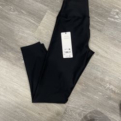 Alo Leggings