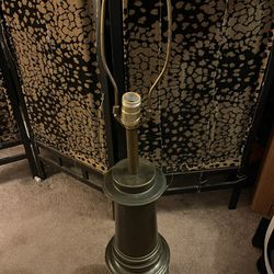 Stiffer Vintage Brass Table Lamp