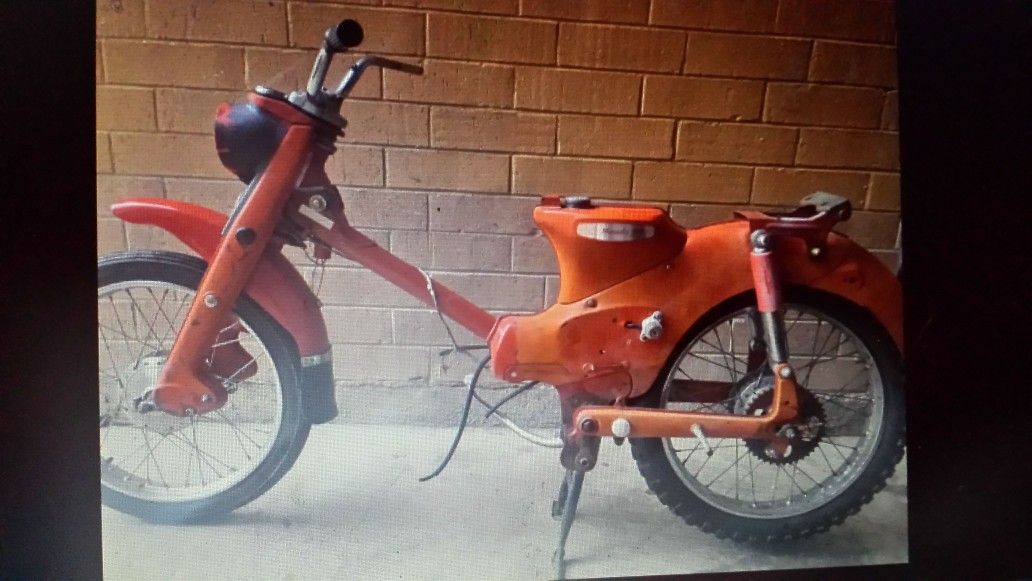Honda 50 C-100 Supercub