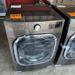 New LG ThinQ Gas Dryer 7.4 Cubic Feet