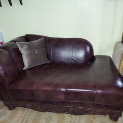 Leather Chaise Lounger