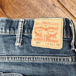 🔥Men’s Levi’s 569 Loose Straight Fit Denim Jeans (size 42/32)🔥