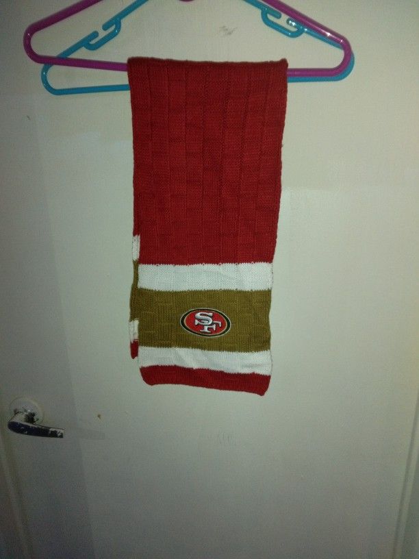 49 ers, Scarf Knit