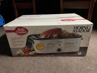 Roaster Oven — Betty Crocker 16 Quart …. NEW