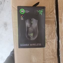 Razer Mamba Wireless Gaming Mouse: 16,000 DPI Optical Sensor - Chroma RGB Lighting - 7 Programmable Buttons - Mechanical Switches - Up to 50 Hr Batter