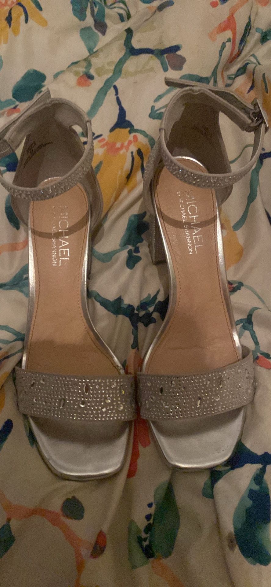 Silver Heels Size 8 1/2 
