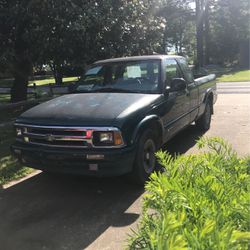 1996 Chevy S10 S-Series Pickup