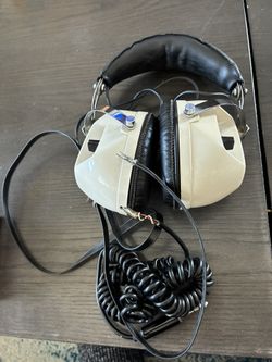 Olson PH-213 Deluxe Stereo Headphones