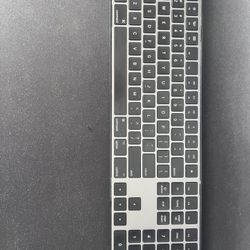 Apple Magic Keyboard with numeric keys 