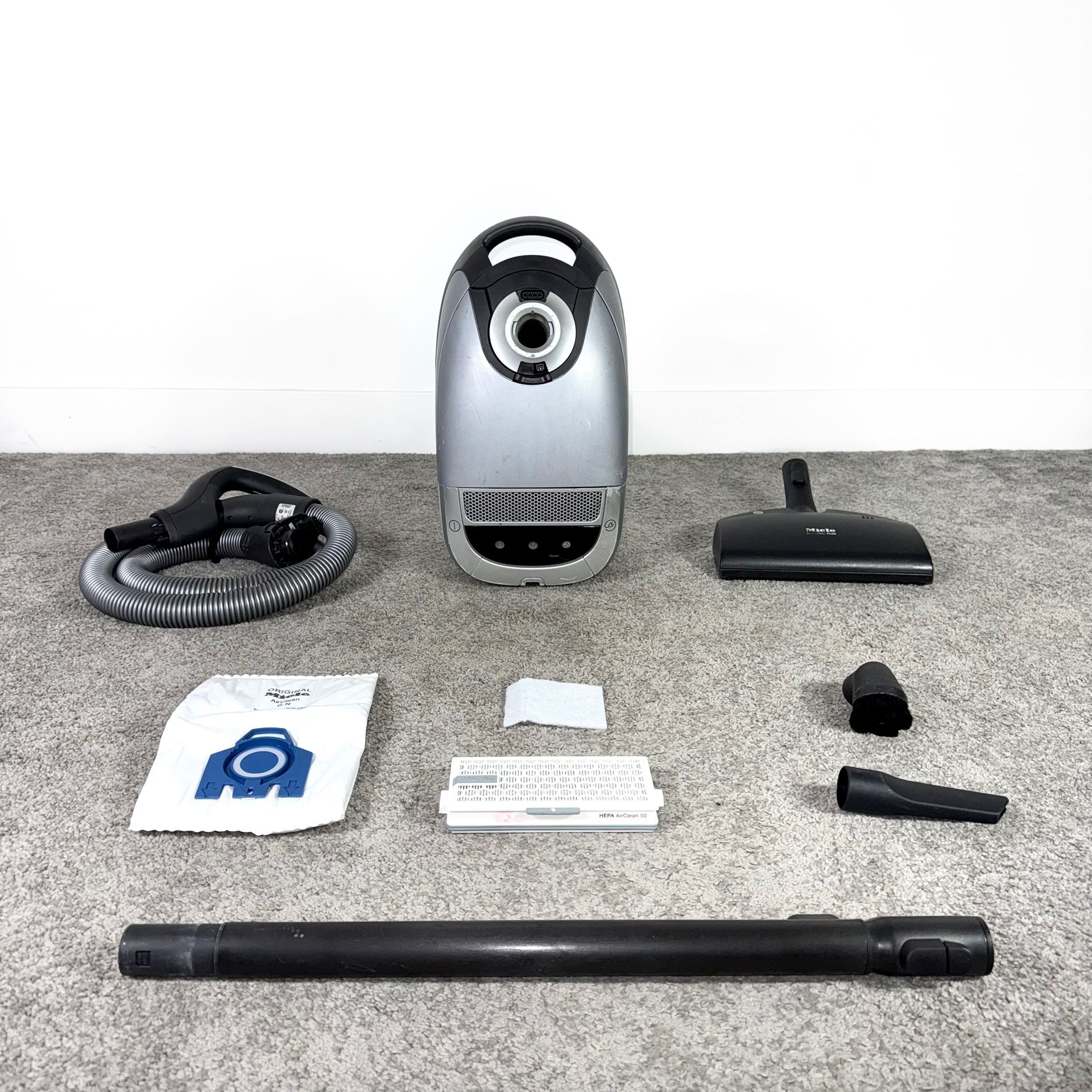 Miele S5 Capricorn Vacuum Cleaner w/ all attachments