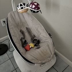 4 moms swing mamaroo