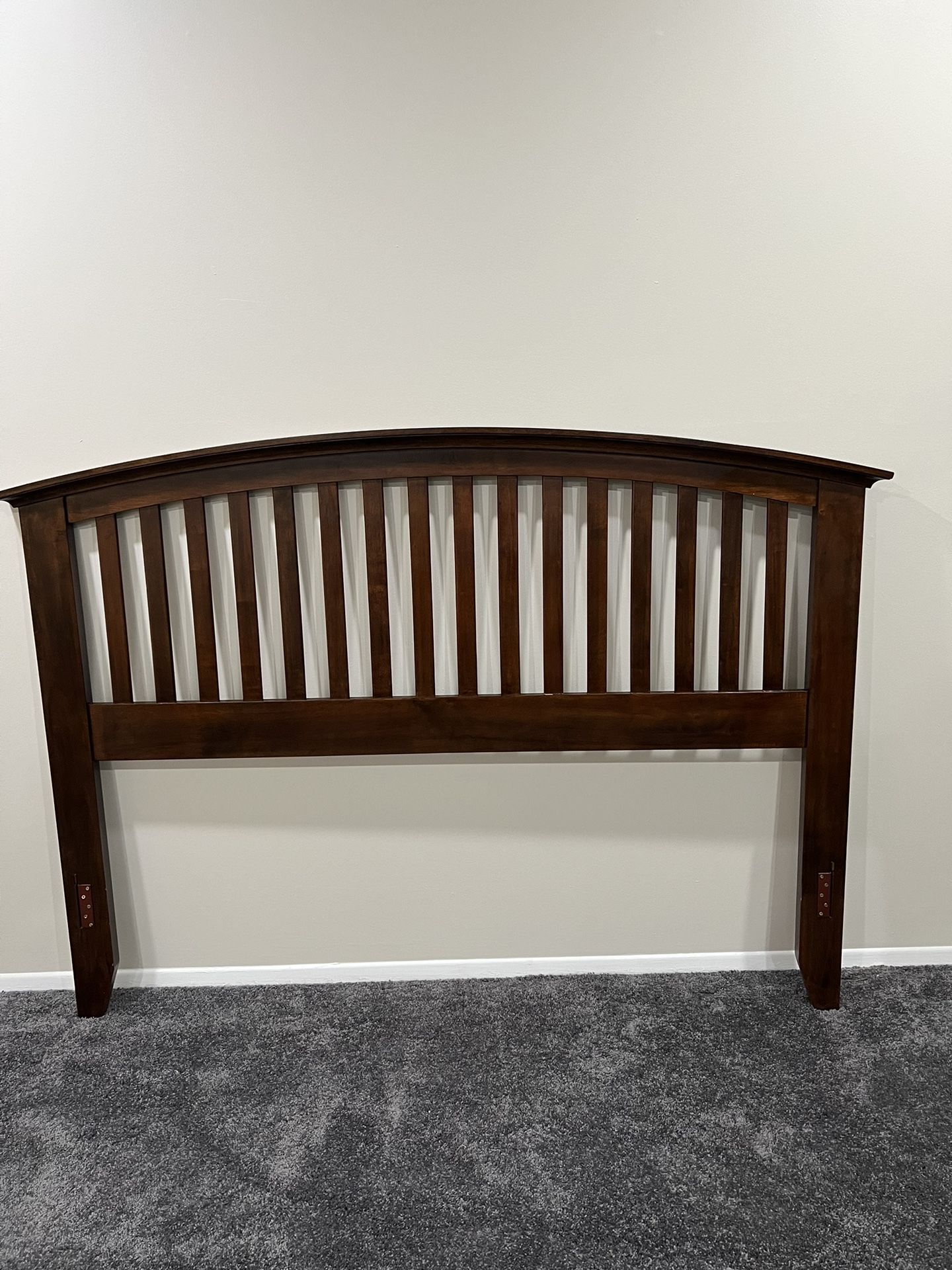 5 Piece Tia Bedroom Set - Cappuccino