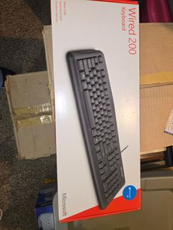 Full size Microsoft keyboard