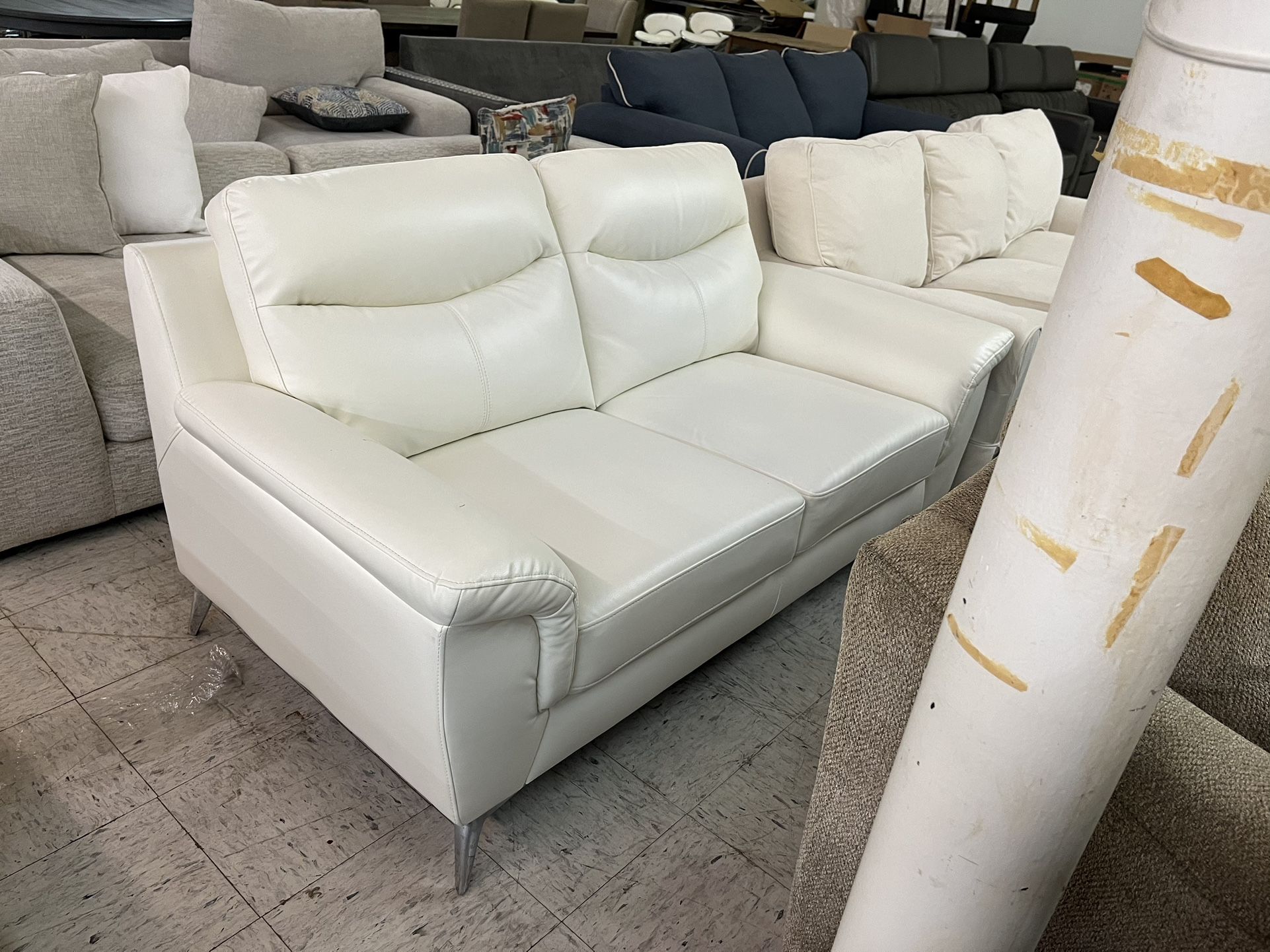 White Leather Stationery Loveseat