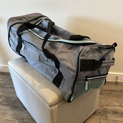 New rolling duffle bag gym bag travel luggage