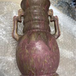 Roseville pottery vase circa 1914 to 1922