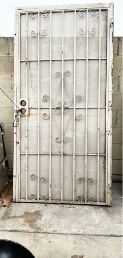 White Steel Universal/Reversible Surface Mount Security Screen Door