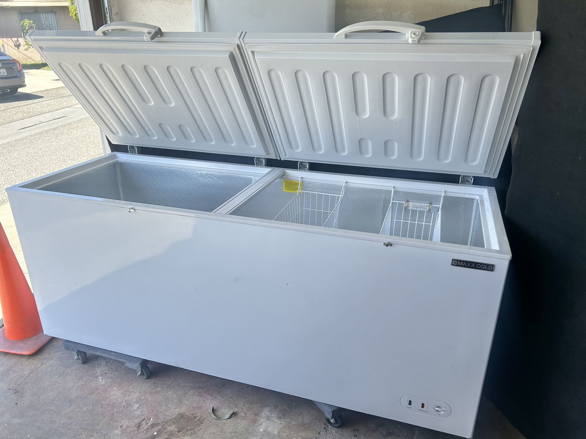 Chest Freezer Extra Large Capacity Commercial Grade Double Door Freezer