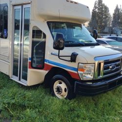 Bus, RV, HM,  2011 F450