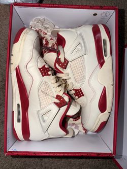 Valentine Jordan 4s