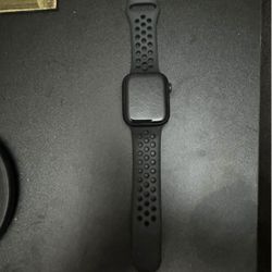 Apple Watch Series 7 