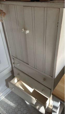 Dresser with shelf