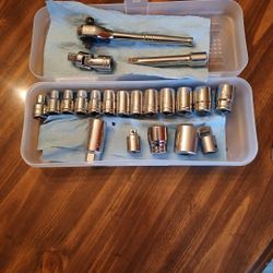 Chrome-Vanadium SAE   Socket Set