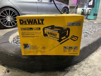 Dewalt Pressure Cleaner 2100