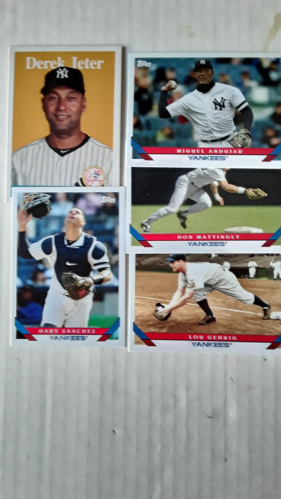 2019 Topps Archive Team cards.
