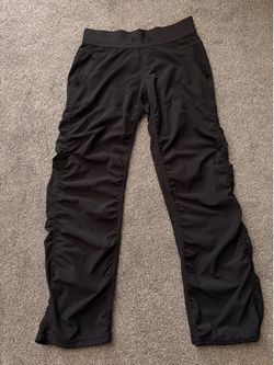 black sweatpants
