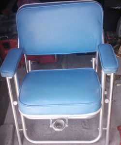 Vtg. Blue Fish Fighting Aluminum Folding Deck Marine Chair With Molded Cushion. 