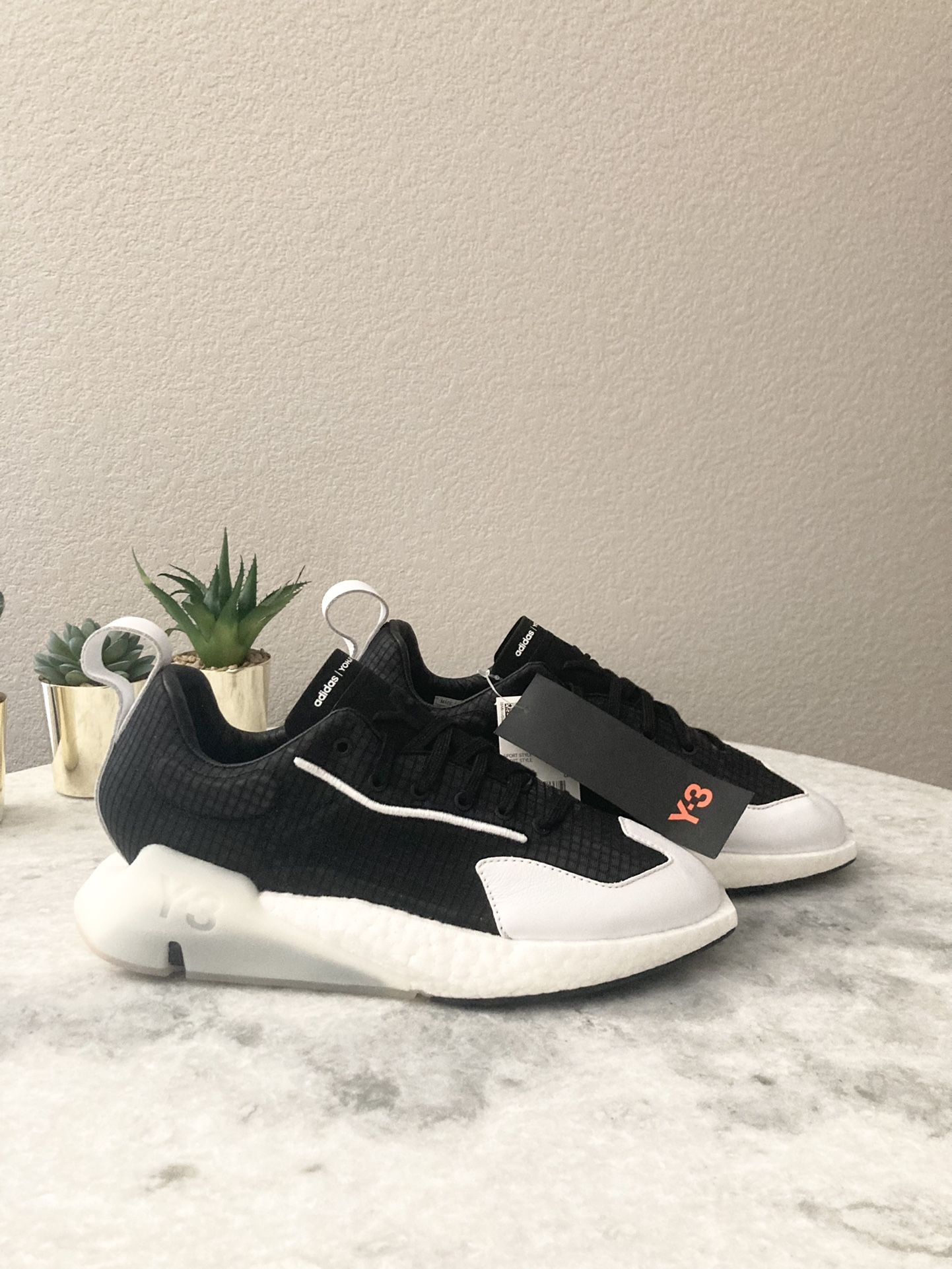 Brand New Adidas Y-3 ORISAN Size 7 Men’s FX1413 NEW