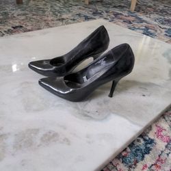 Women's Shiny Black Heels, Size 7