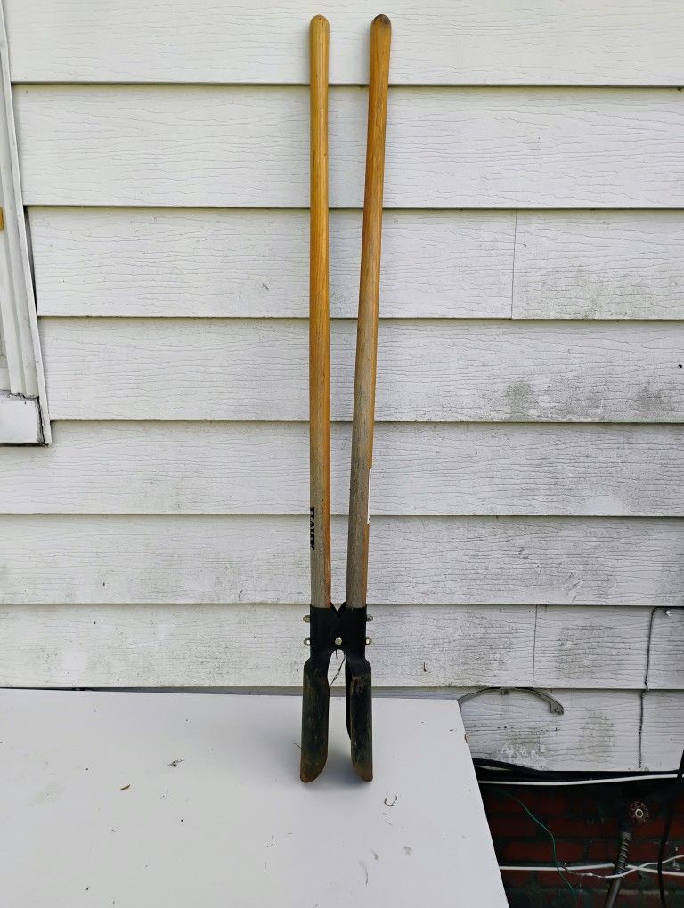 Post Hole Digger